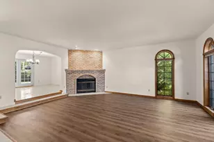 1580 Arboretum Dr, Oshkosh, WI 54901 - Photo 4