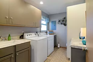 160 St Marys Blvd, Green Bay, WI 54301 - Photo 22