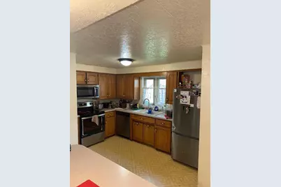 1009 Red Oak Lane, Appleton, WI 54915 - Photo 2