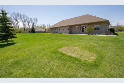 334 Whispering Creek Court, Green Bay, WI 54303 - Photo 52
