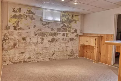 1023 W Commercial Street, Appleton, WI 54914 - Photo 22