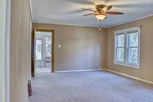 1023 W Commercial St, Appleton, WI 54914 - Photo 8
