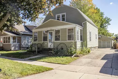 1023 W Commercial Street, Appleton, WI 54914 - Photo 1