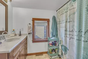 421 E 2nd St, Fond du Lac, WI 54935 - Photo 16