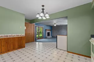 W7070 Verna Rd, Menasha, WI 54952 - Photo 12