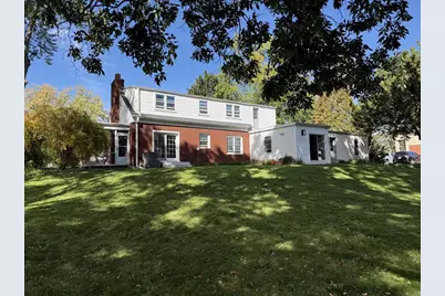 2591 S Webster Avenue, Green Bay, WI 54301 - Photo 4