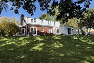 2591 S Webster Ave, Green Bay, WI 54301 - Photo 4