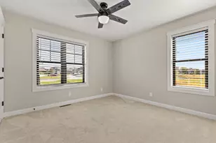 4265 N Deer Valley Ct, Appleton, WI 54913 - Photo 26