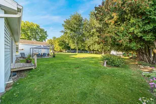 1335 Clairville Rd, Oshkosh, WI 54904 - Photo 28