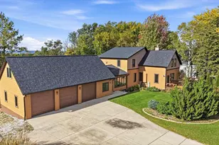 2977 Bay Settlement Rd, Green Bay, WI 54311 - Photo 1