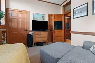 105 Washington Ave, Oshkosh, WI 54901 - Photo 26