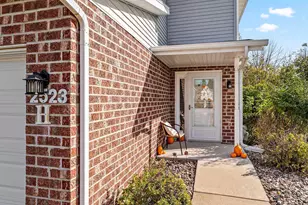2523 Telluride Trail #8 (H), Green Bay, WI 54313 - Photo 4