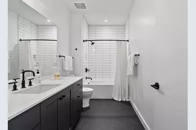 1083 Brookwood Drive, Ashwaubenon, WI 54304 - Photo 24