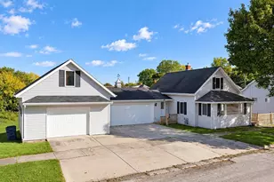 316 Beardsley St, Kewaunee, WI 54216 - Photo 1