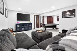 2224 Madelynn Ln, Neenah, WI 54956 - Photo 46
