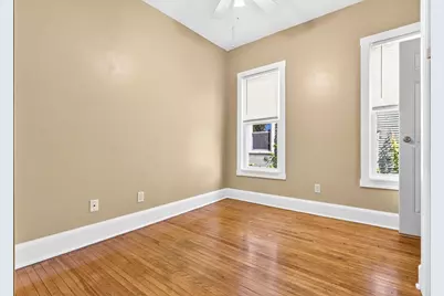 709 W New York Avenue, Oshkosh, WI 54901 - Photo 16