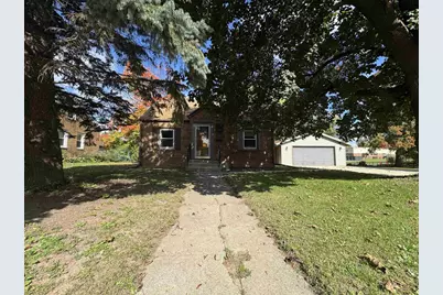 142 Pine Street, Brillion, WI 54110 - Photo 24