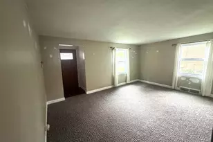 142 Pine St, Brillion, WI 54110 - Photo 6