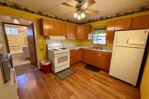 728 W 5th Ave, Oshkosh, WI 54902 - Photo 4