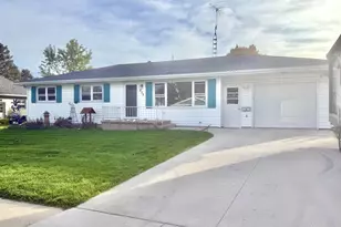 409 Grant St, Beaver Dam, WI 53916 - Photo 22