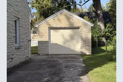 1036 S Roosevelt Street, Green Bay, WI 54301 - Photo 4