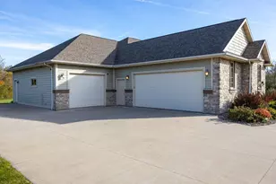 W2244 Secluded Ct, Kaukauna, WI 54130 - Photo 2