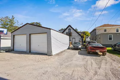 832 S Maple Avenue, Green Bay, WI 54304 - Photo 24