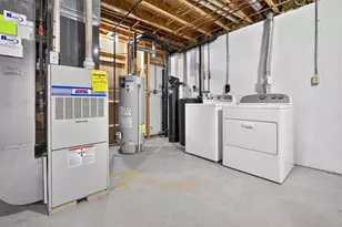 613 W 9th St, Kaukauna, WI 54130 - Photo 34