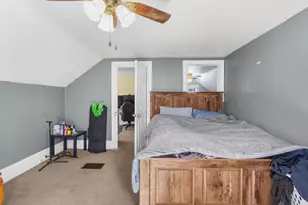208 Terrace Ave, Marinette, WI 54143 - Photo 20