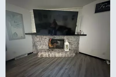 2700 He Nis Ra Lane, Green Bay, WI 54304 - Photo 10