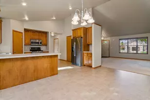 4021 S Parker Way, De Pere, WI 54115 - Photo 16