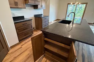 1104 Pinecrest Rd, Green Bay, WI 54313 - Photo 16
