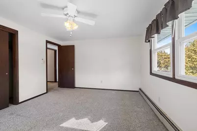 220 Cliffview Drive, Green Bay, WI 54302 - Photo 24