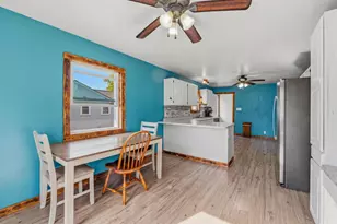 129 Friendship St, North Fond du Lac, WI 54937 - Photo 2