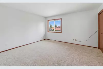 890 Bishop Court, Fond du Lac, WI 54935 - Photo 10