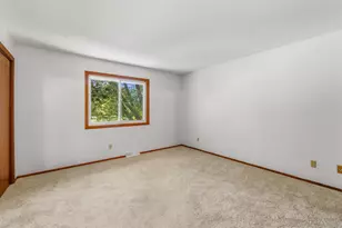 890 Bishop Ct, Fond du Lac, WI 54935 - Photo 14