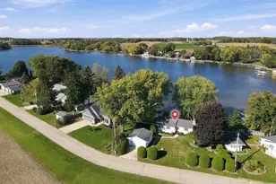 W943 S Shore Ln, Saint Cloud, WI 53079 - Photo 6