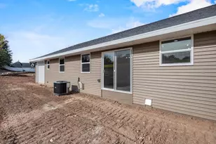 3376 Largo Ridge Ct, Green Bay, WI 54311 - Photo 42