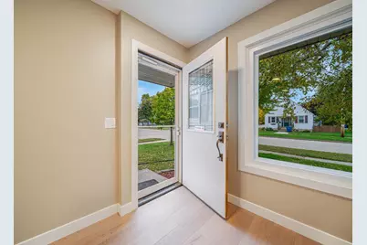 1300 Evans Street, Oshkosh, WI 54901 - Photo 24