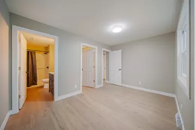 1300 Evans Street, Oshkosh, WI 54901 - Photo 34