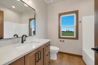 1588 Ontario Road, Green Bay, WI 54311 - Photo 26