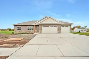 1588 Ontario Rd, Green Bay, WI 54311 - Photo 38