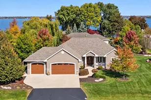 4440 Ravine Way, Oshkosh, WI 54904 - Photo 1