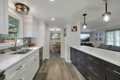 414 Simonet Street, Green Bay, WI 54301 - Photo 14