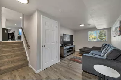 414 Simonet Street, Green Bay, WI 54301 - Photo 30