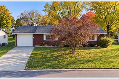 307 E Bluff Street, Neshkoro, WI 54960 - Photo 1
