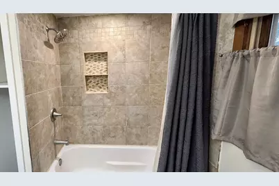 215 Center Street, North Fond du Lac, WI 54937 - Photo 14