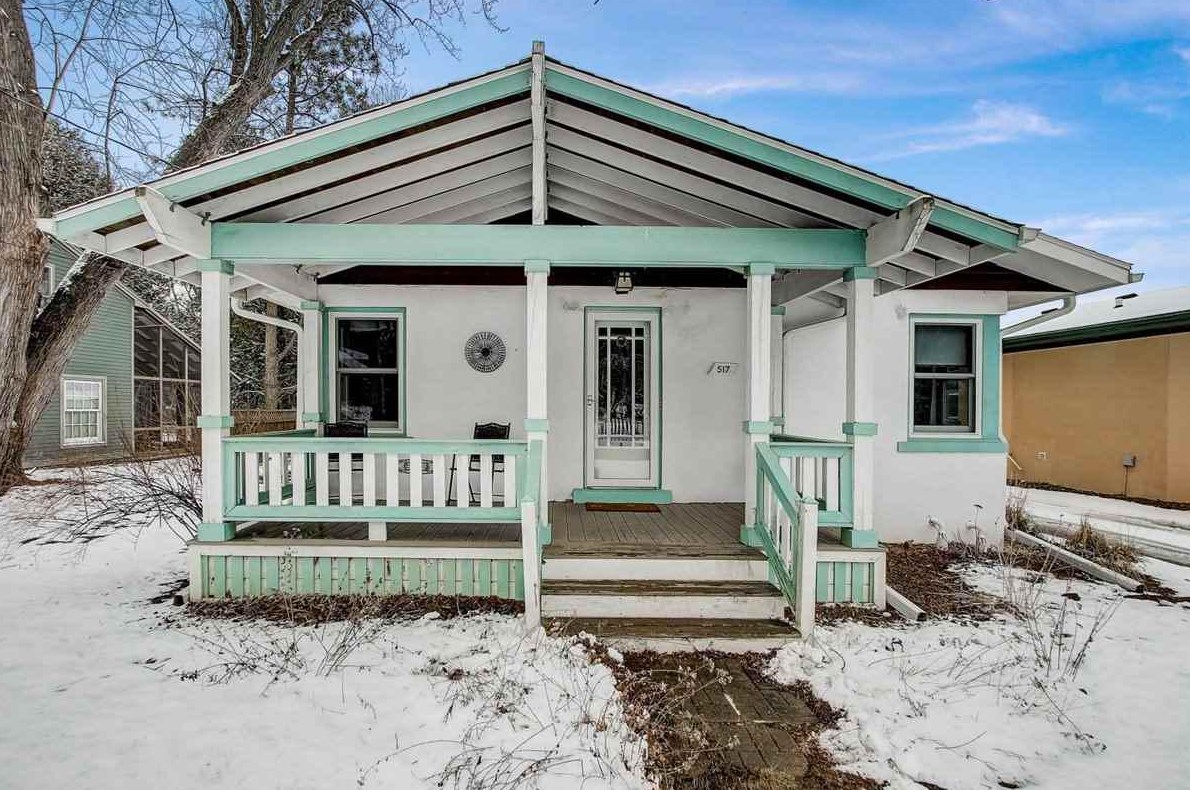 517 Bordner Dr, Madison, WI 53705-2554
