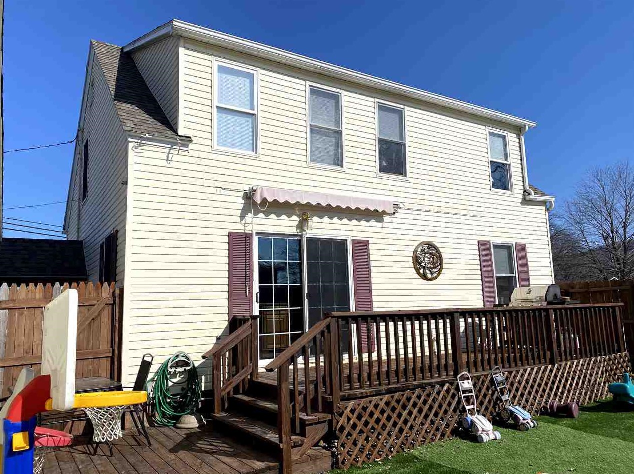 1201 S 11th, Prairie du Chien, WI 53821