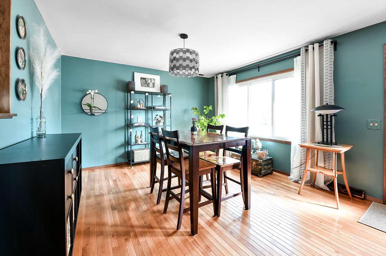 602 Claremont Ln, Madison WI  53704-1203 exterior